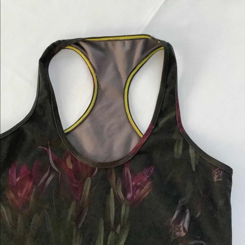 🍋 LULULEMON RACERBACK TANK - Picture 5 of 6